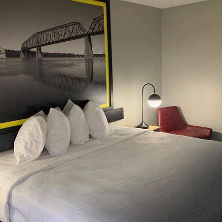 Super 8 By Wyndham Kirksville-University Area מראה חיצוני תמונה