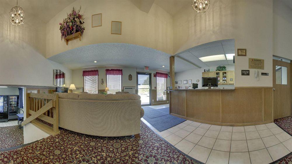 Super 8 By Wyndham Kirksville-University Area מראה חיצוני תמונה