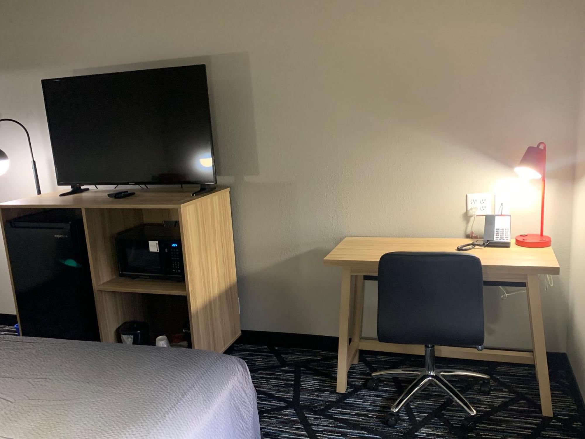 Super 8 By Wyndham Kirksville-University Area מראה חיצוני תמונה